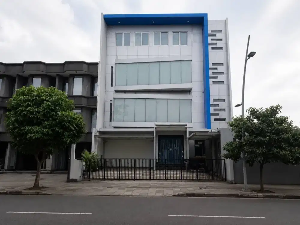 DIJUAL CEPAT KANTOR DI PERAK TIMUR