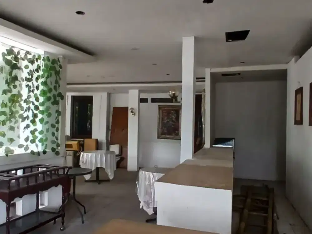 Ruang Usaha Sayap Jl. Aceh Cocok Cafe atau Kuliner