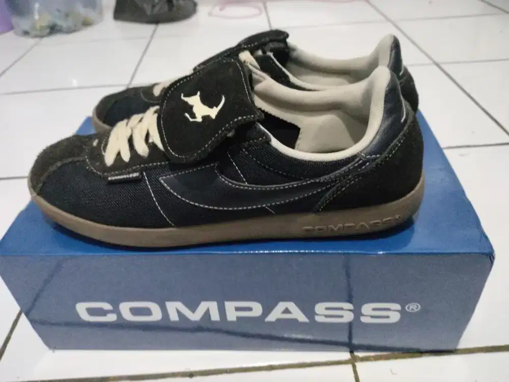 Jual sepatu compass