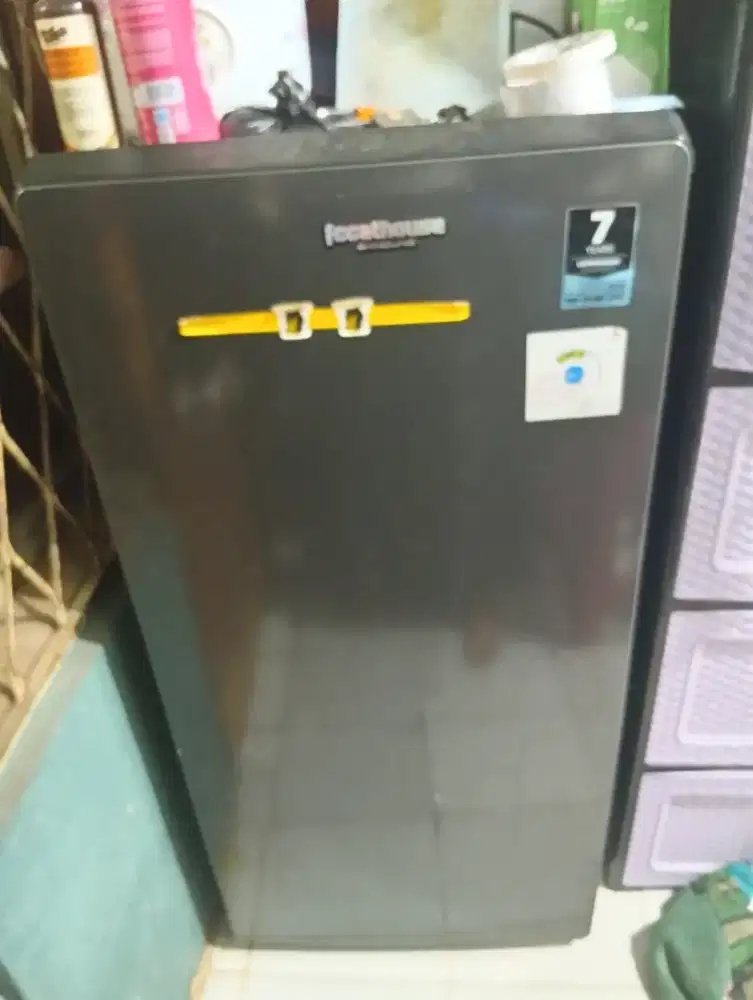 Jual kulkas Aqua