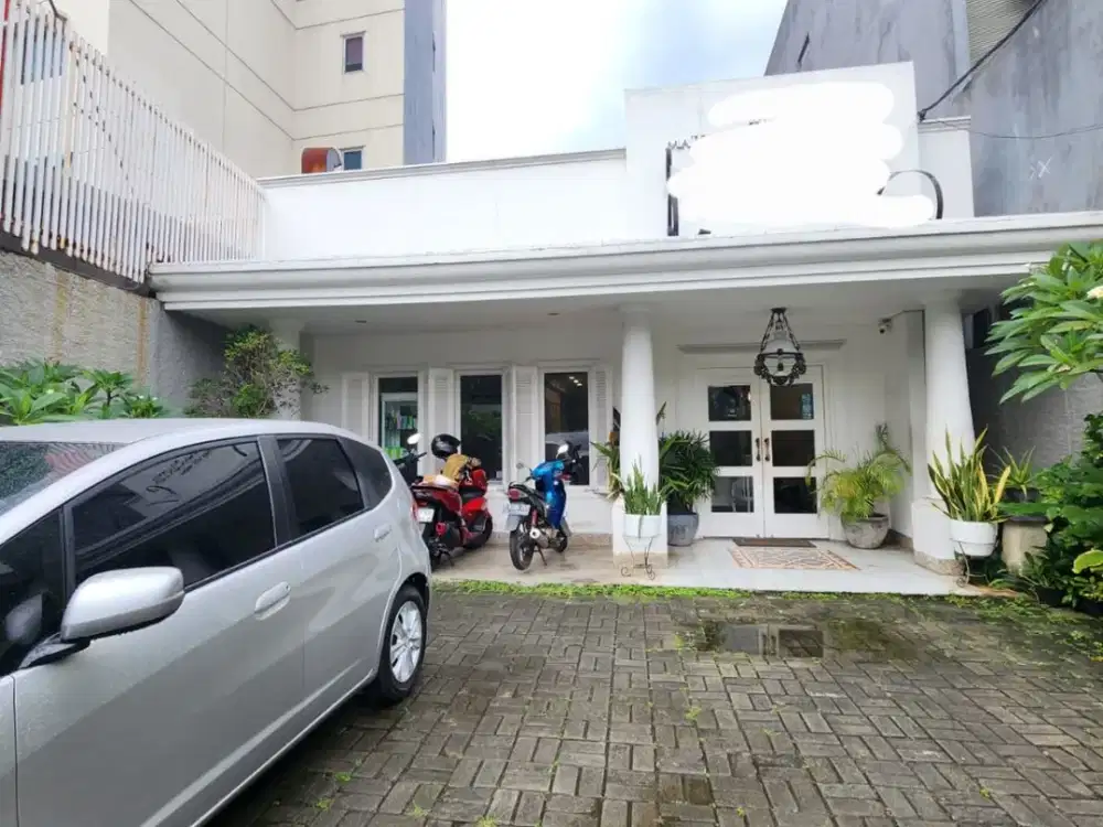 DIJUAL GEDUNG STRATEGIS DI KAWASAN CIKINI – MENTENG