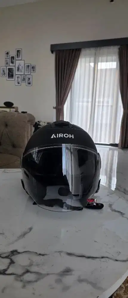 Helm Airoh Helyos