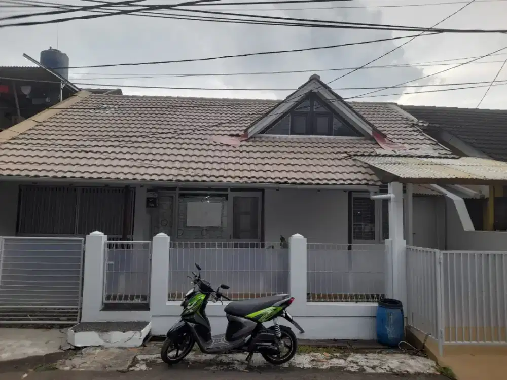 Disewakan Rumah di Perum Pamulang Permai