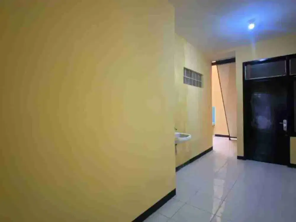 .....disewa rumah 2 lantai di sayap batununggal dekat rumah sakit primaya, stt telkom, primajasa, tsm, tol......