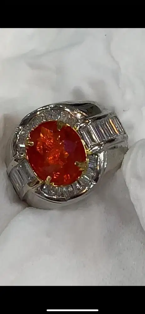 pinkish orange padparacasapphire
