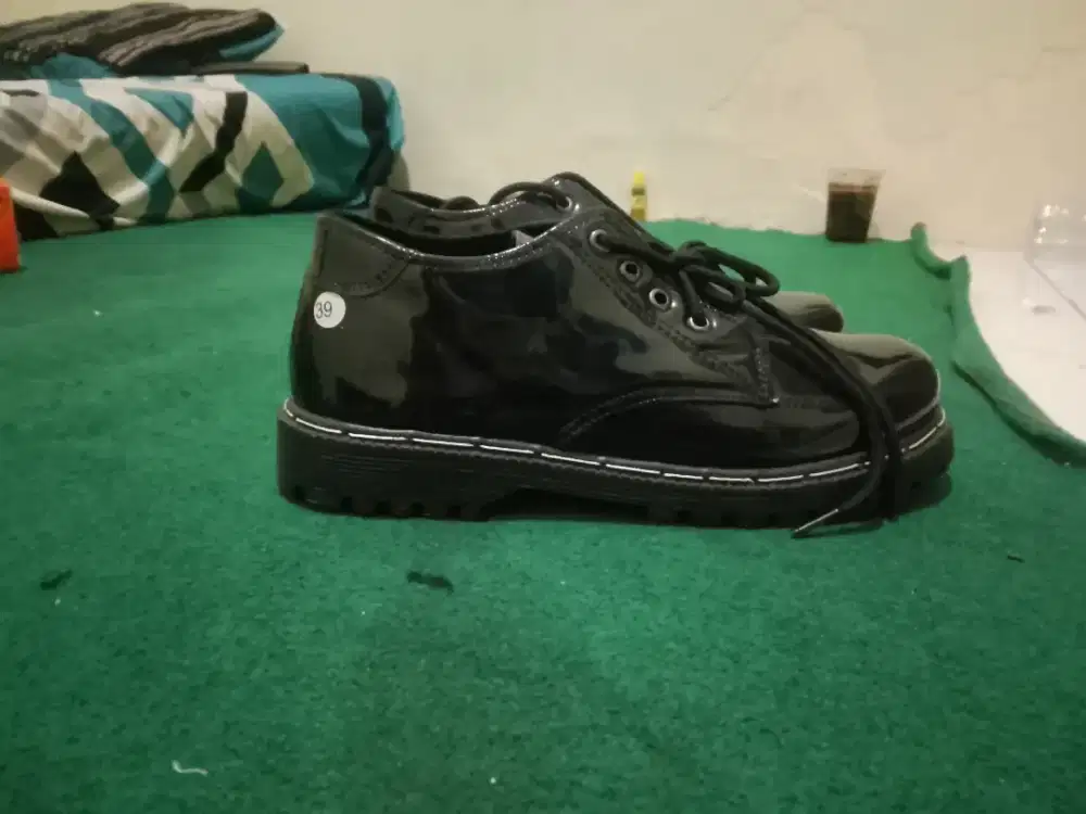Sepatu kece buat cowok dan cewe