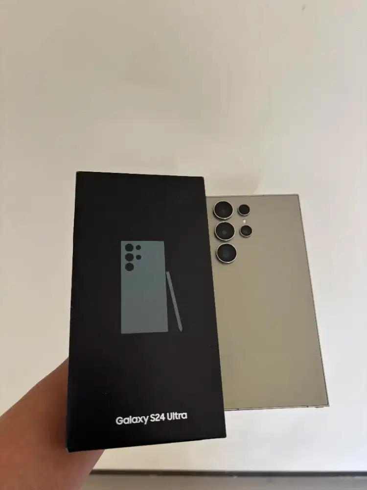 Samsung S24 ultra 12/256 Titanium gray. Barang istimewa garansi on