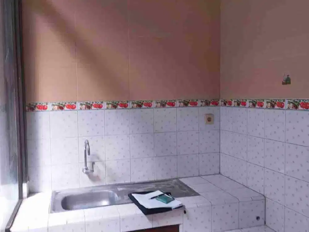 rumah baru renovasi di taman Kopo indah 3
