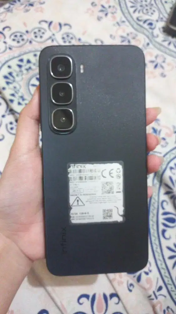 dijual hp infinix hot 60i  6GB/128GB