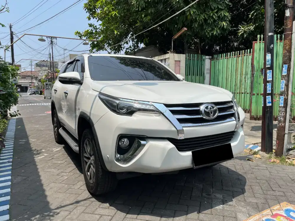 Toyota Fortuner srz bensin 2016 matic low km 47rb