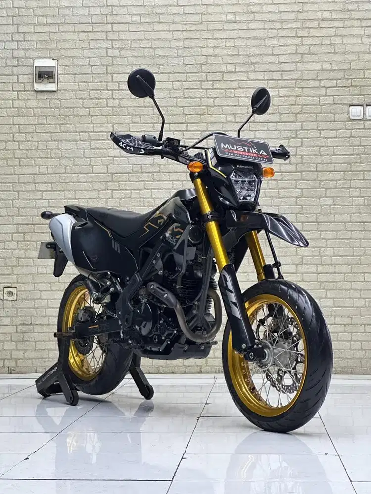 Kawasaki KLX 230 SM 2022 – Kondisi Super Mulus & Siap Gas!
