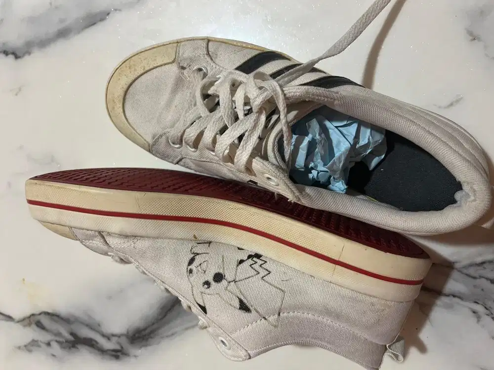 Sepatu bekas adidas