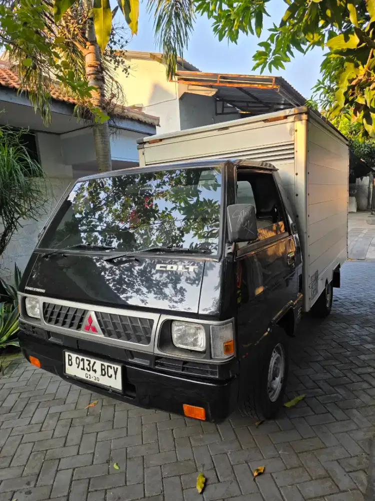 L300 PU BOX 2.5 Diesel Th.2019/2020 (B) Kondisi Sangat Istimewa