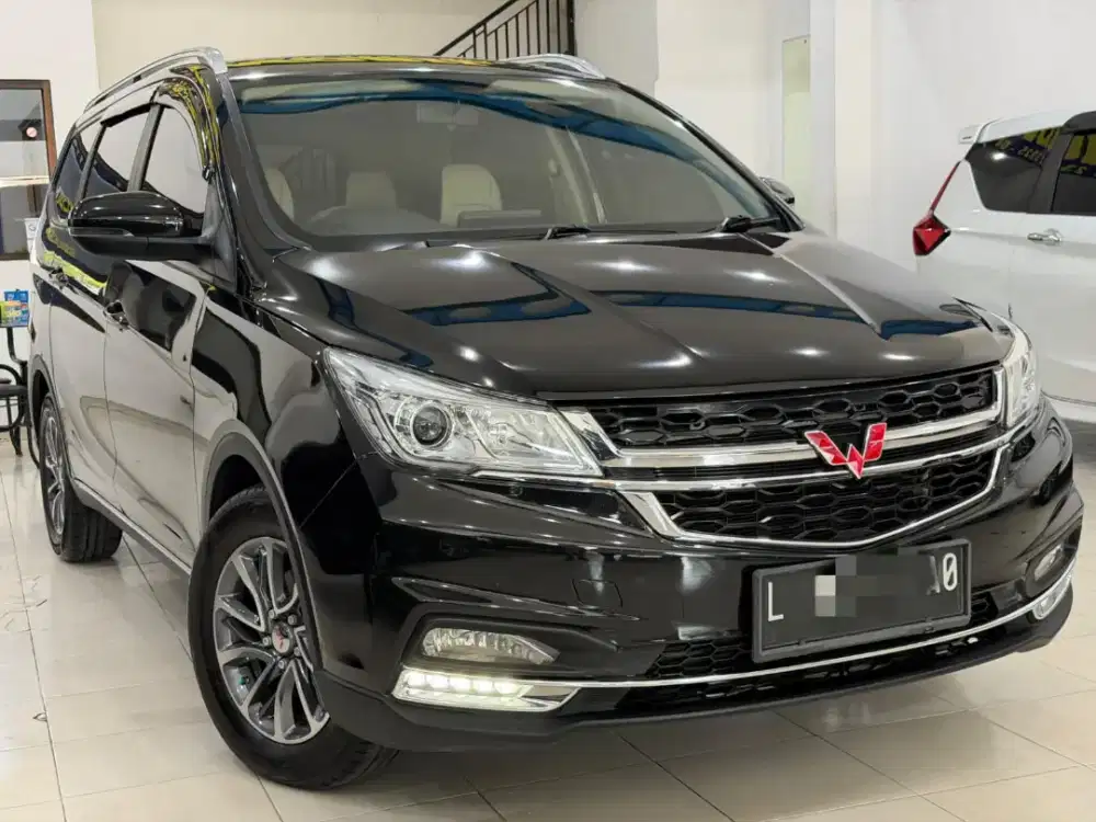 Wuling Cortez T Lux 2021 Matic Hitam Favorit Tanpa PR