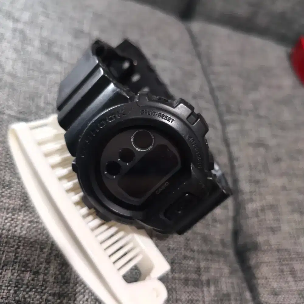 GSHOCK DW-6900 BB