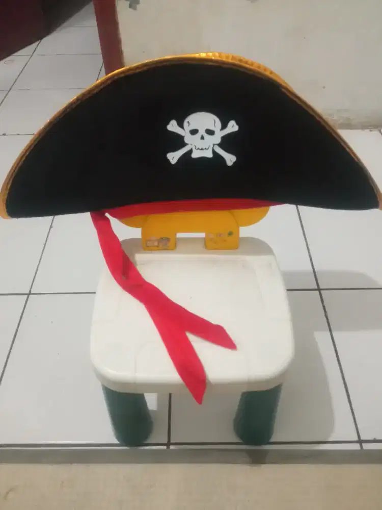 Topi bajak laut karnaval anak