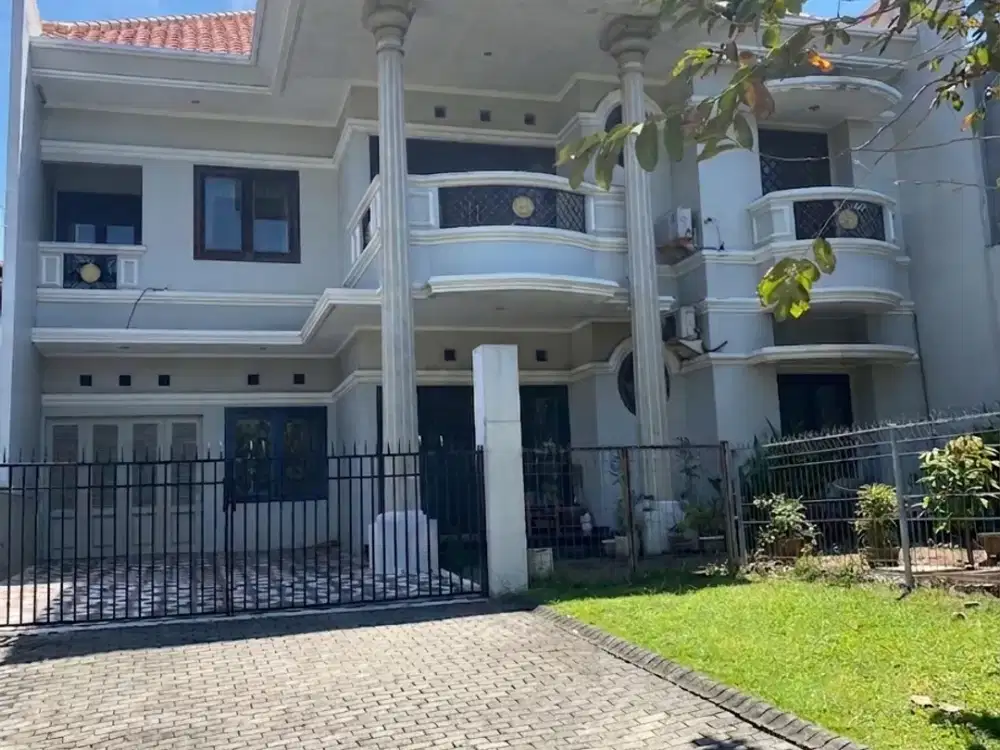 Jual Rumah Graha Family