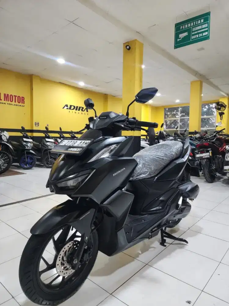 Di jual murah Honda Vario 160 cbs