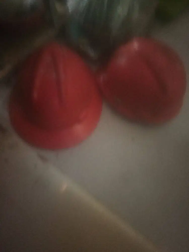 Di Jual Cepat Helm Safety Merah 2 buah