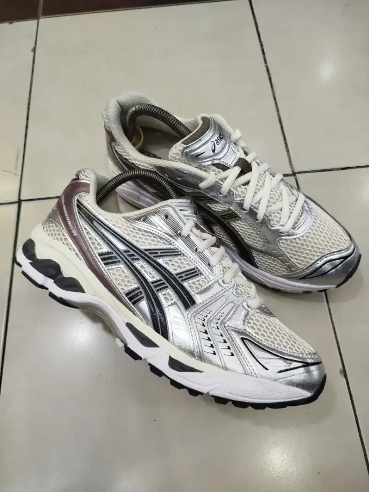 ASICS GEL KAYANO 14