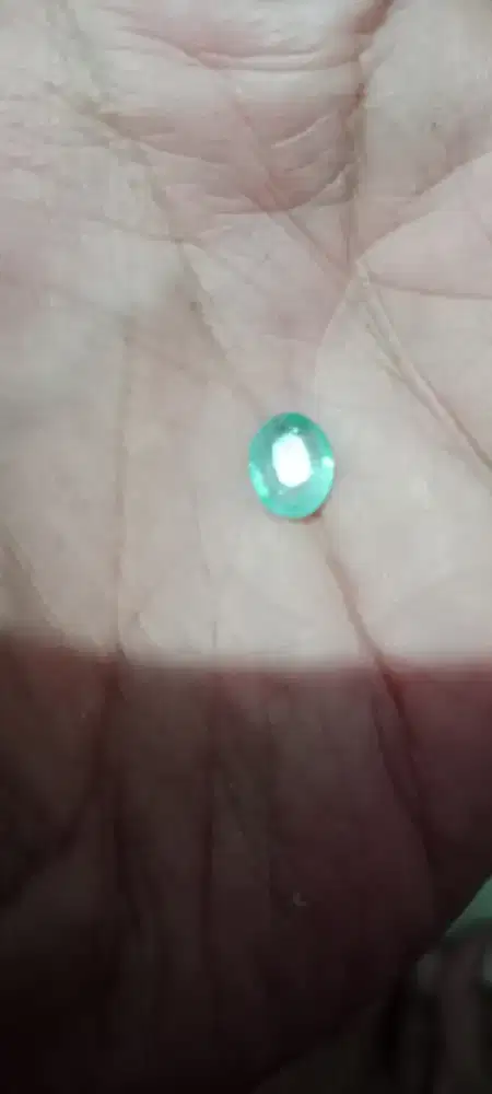Batu permata Emerald Beryl