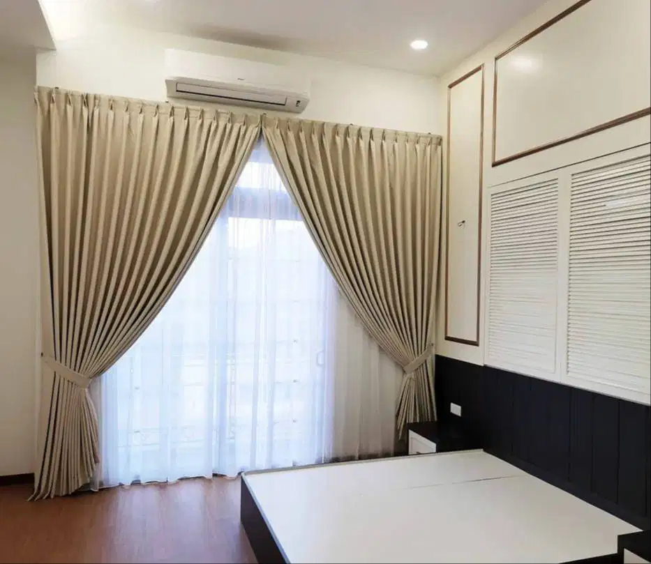 Menerima Pemasangan Gorden Wallpaper Dinding 3D Gordyn Hordeng Korden