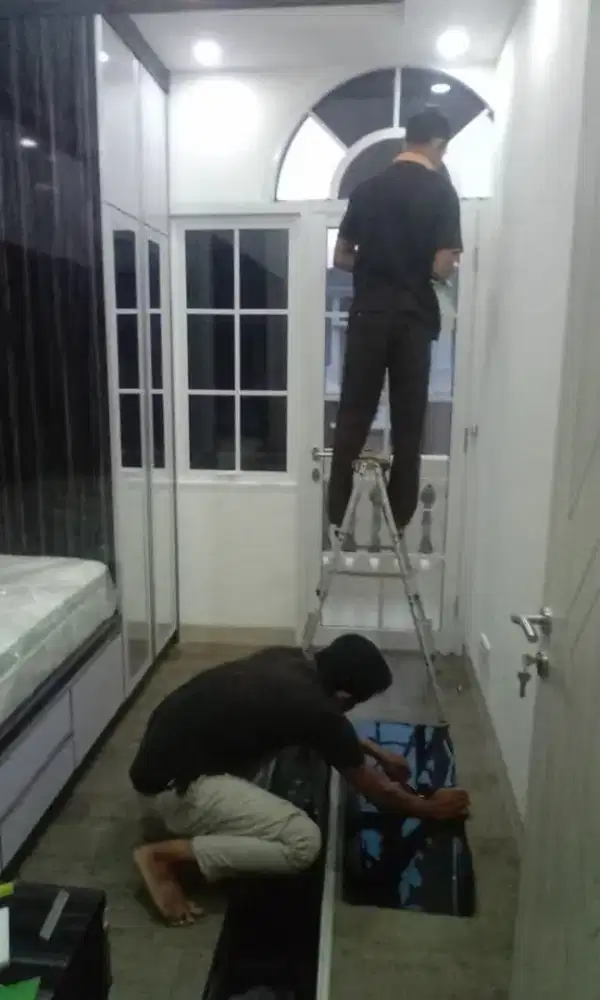 Jasa pasang sticker kaca film