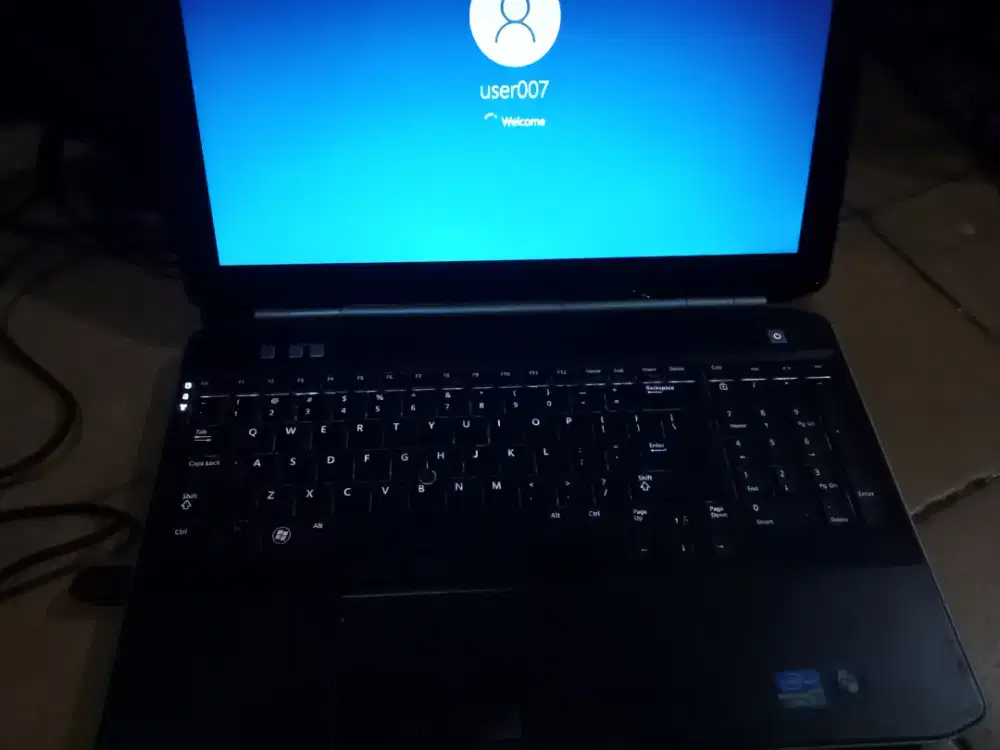 Laptop Dell Latidute i5