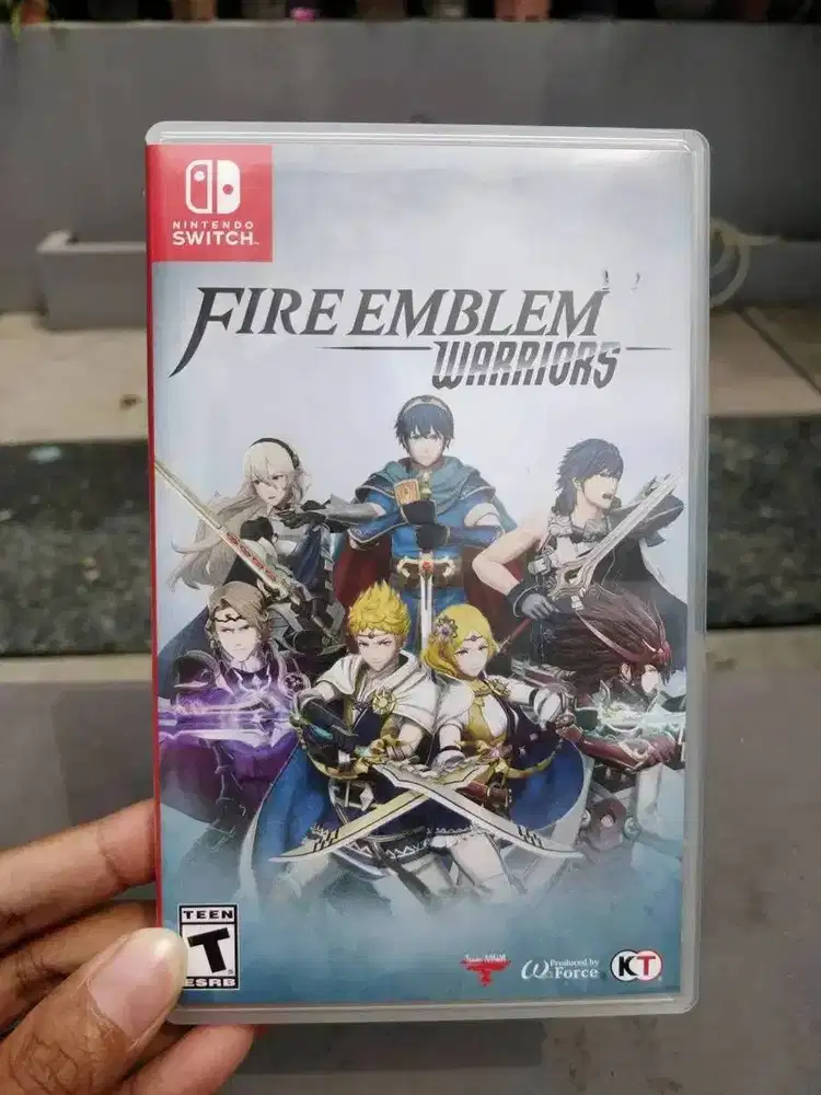 Fire Emblem Warriors - Nintendo Switch Cartridge