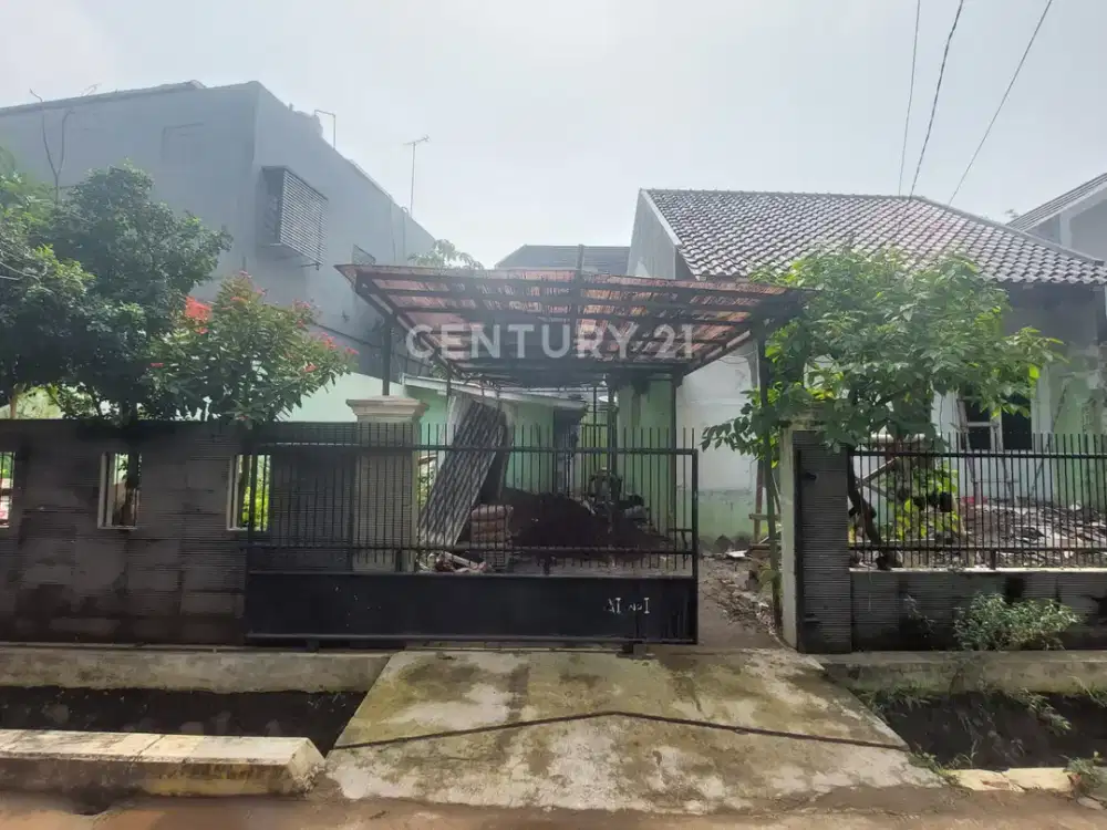 Rumah Strategis Di Komplek Bulog 3 Jl Rojolele Jatimelati Bekasi