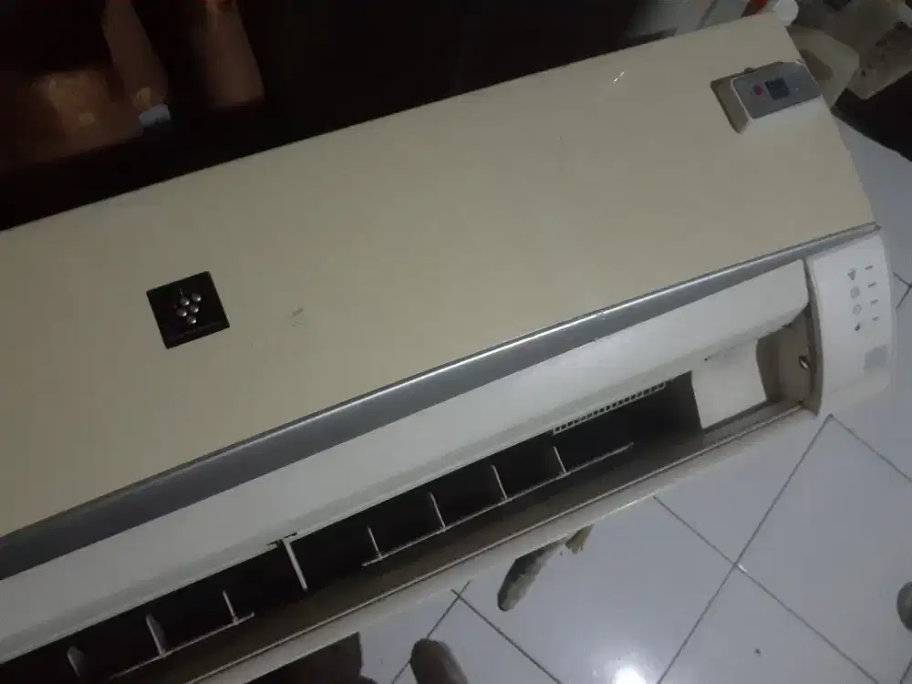 Indoor sharp 1/2 pk