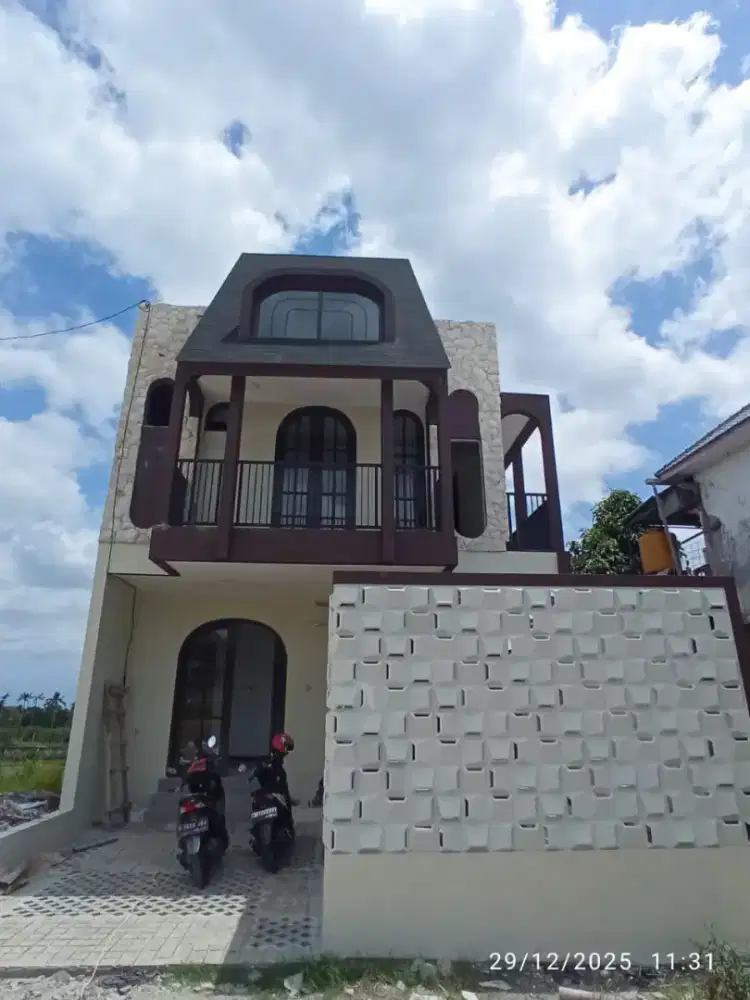 Villa murah dekat Jatim Park 3 plus private pool