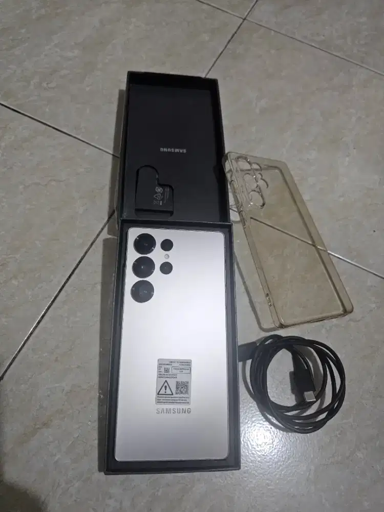 Samsung S25 ultra ram 12/512