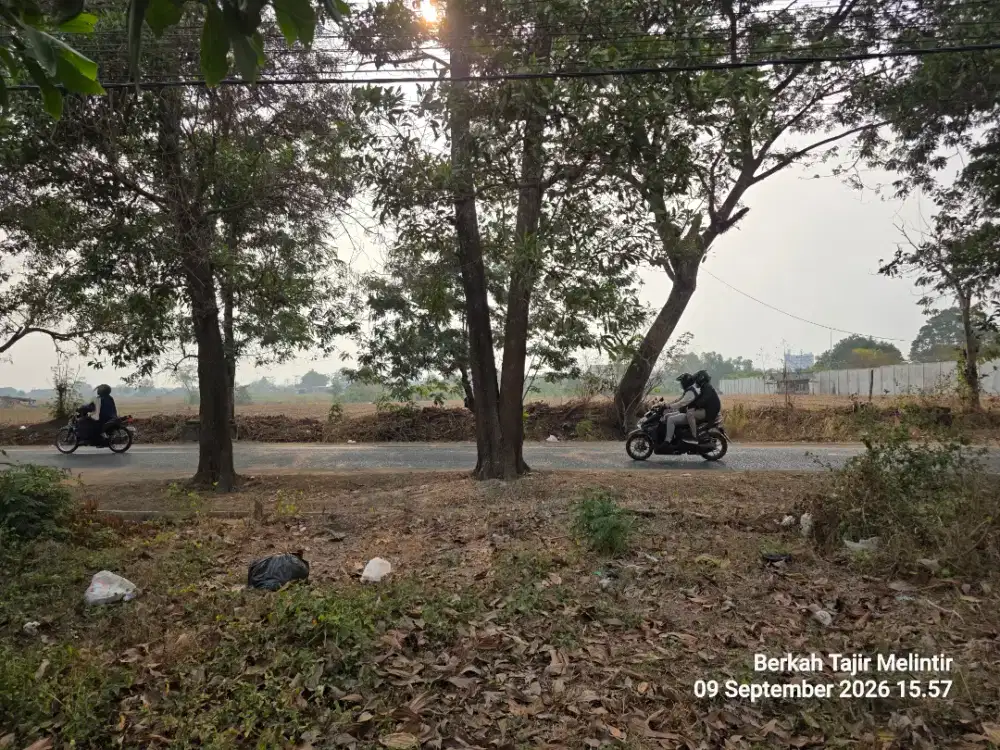 Tanah Pinggir Jalan Utama Kota Metro