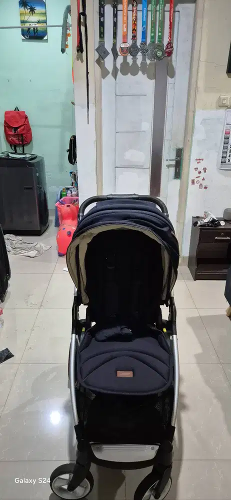 Dijual Stroller merk mamas n papas