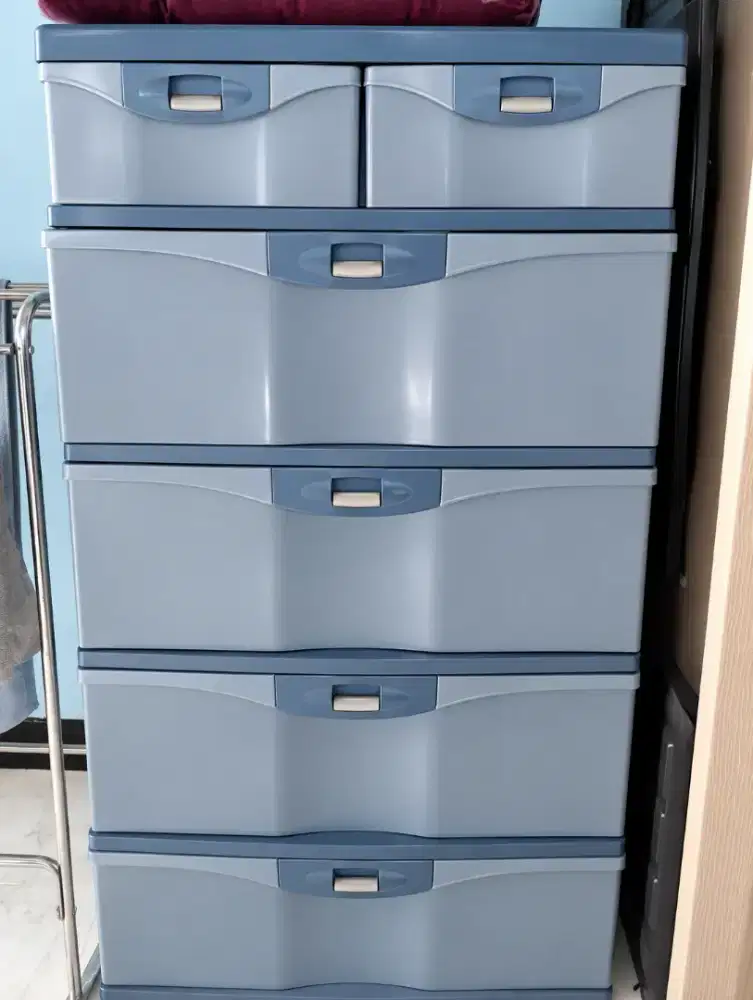 Drawer Cabinet 4 Laci