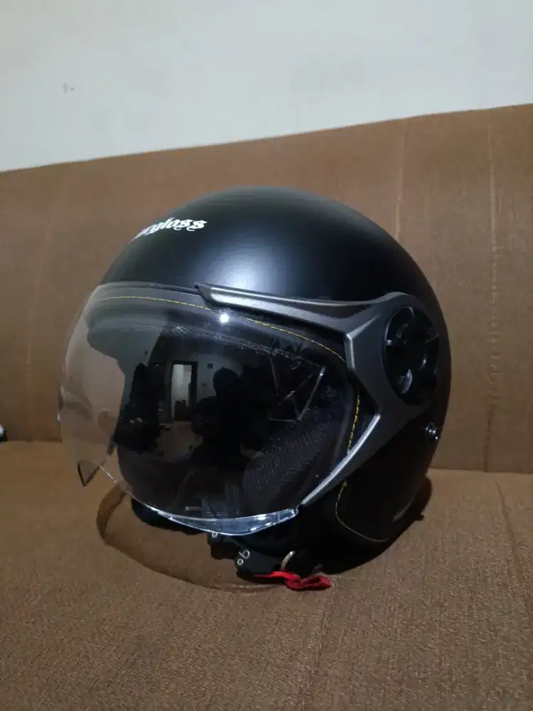 Helm Cargloss Retro