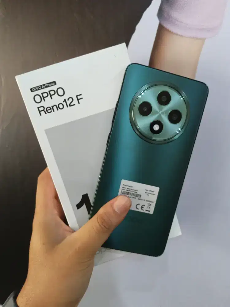 Oppo Reno 12f 4g ram 8/256 second