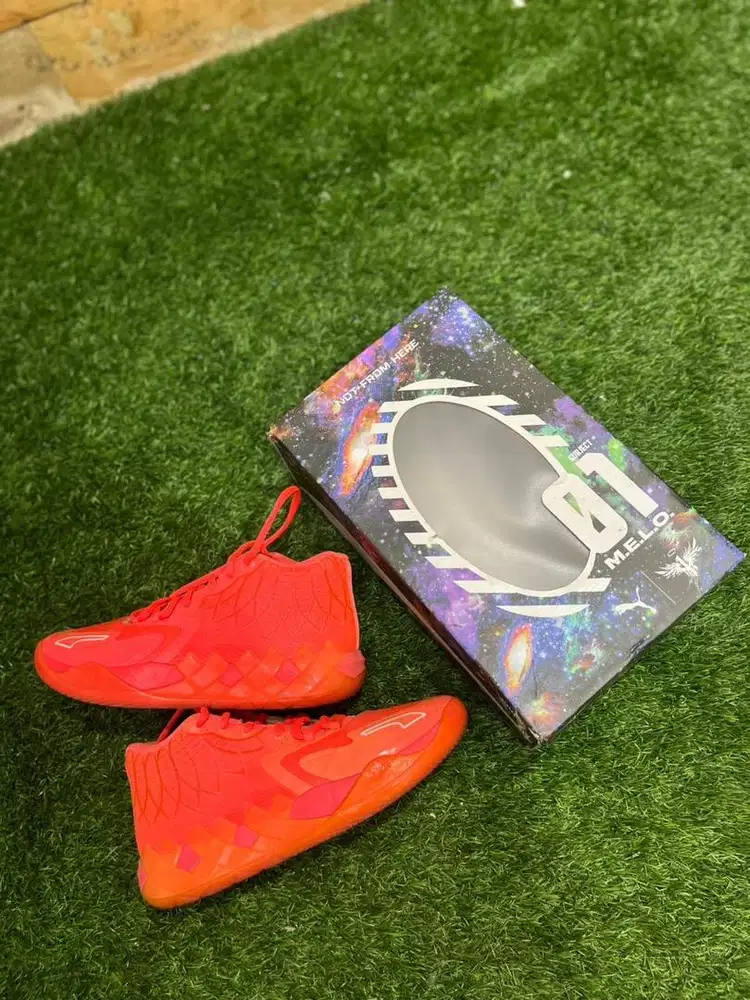 Lamelo 01 Size 42