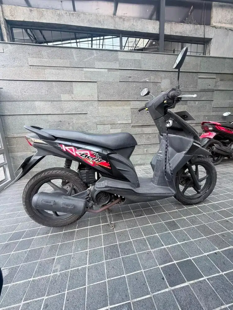 HONDA BEAT 2012 TANGAN PERTAMA - KM CUMA 12.000