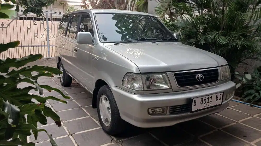 Toyota Kijang 2001 Bensin