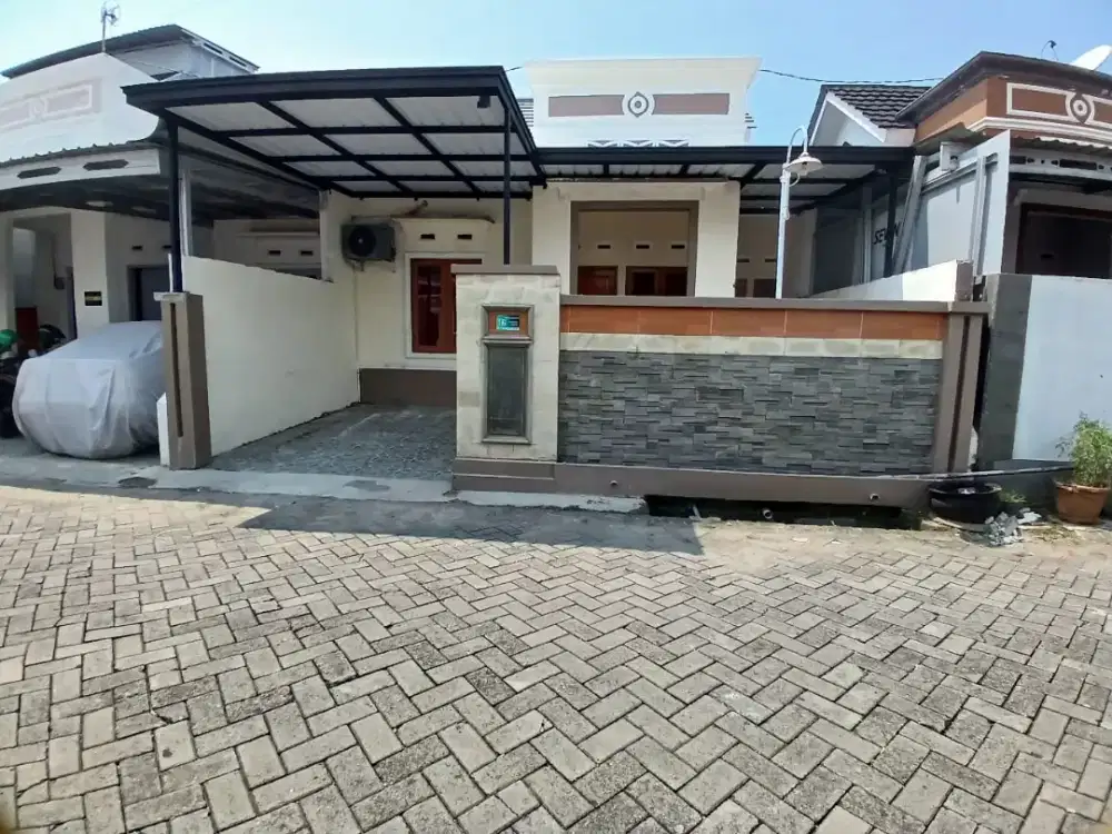 Disewakan Rumah Furnish (Aman, Strategis, Bangunan Baru)