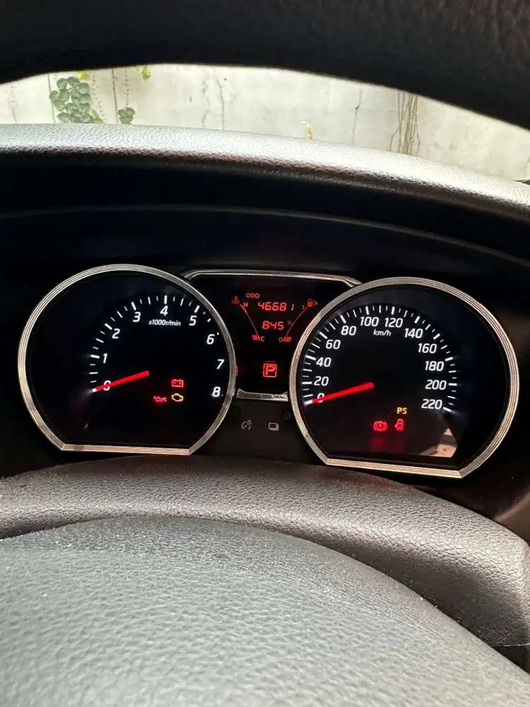 Nissan Grand livina 2015 Bensin
