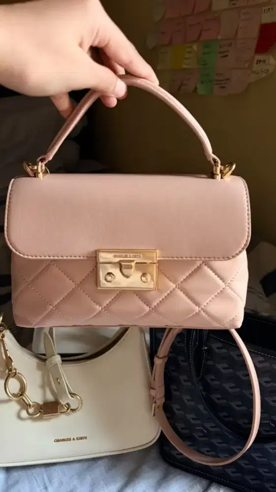 Tas wanita Charle&kaith