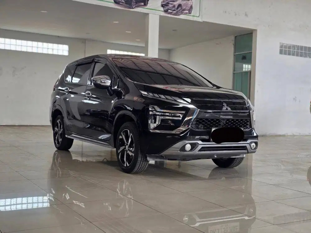 Mitsubishi Xpander Ultimate AT Matic 2023