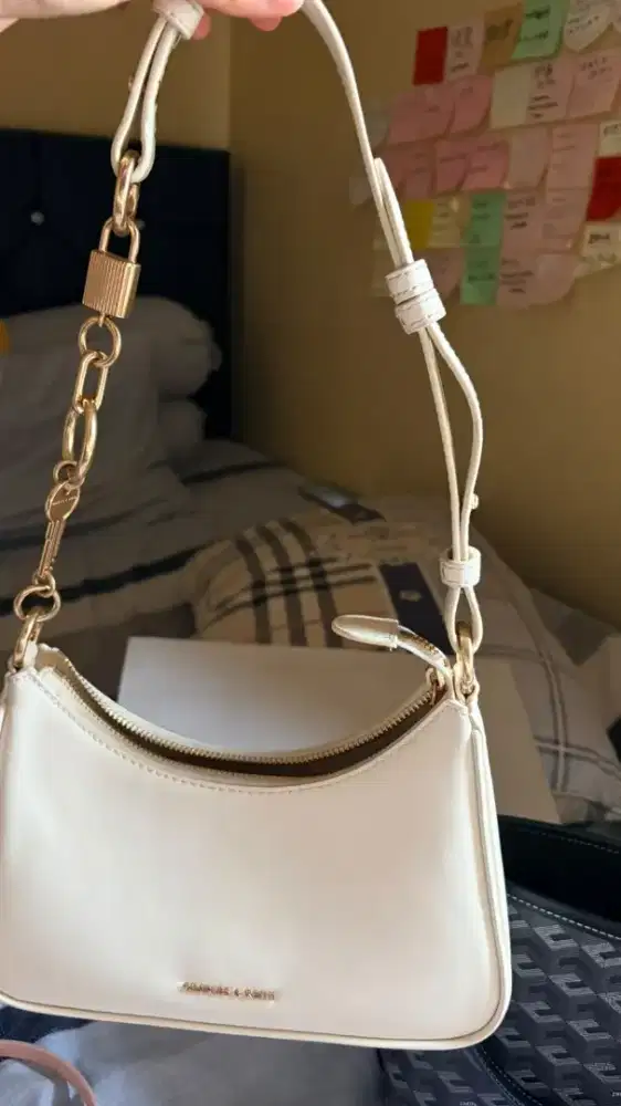 Tas wanita Charle&kaith