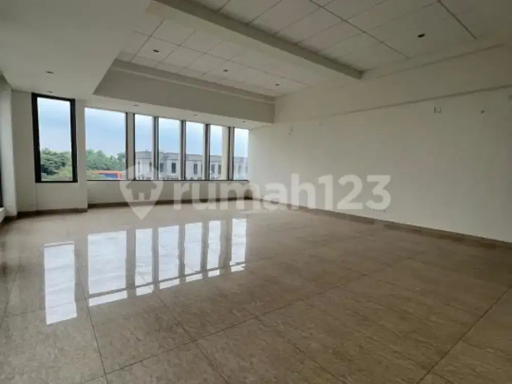 Ruko Mewah Ada Lift North Point Navapark BSD City