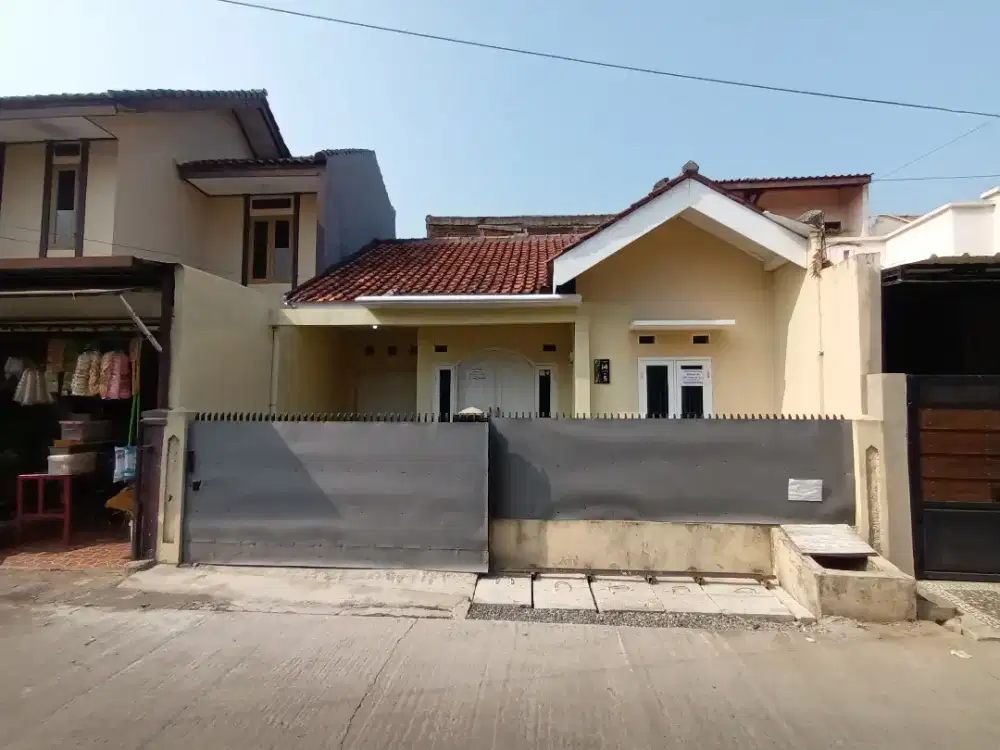 Dikontrakkan Rumah GBI Blok i4/ no.5 jalan Ciwastra-Bojongsoang