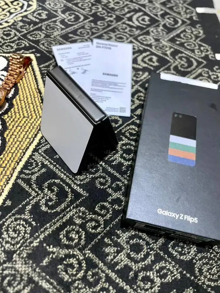 SAMSUNG FLIP 5 512GB SEIN ( hp + dus )