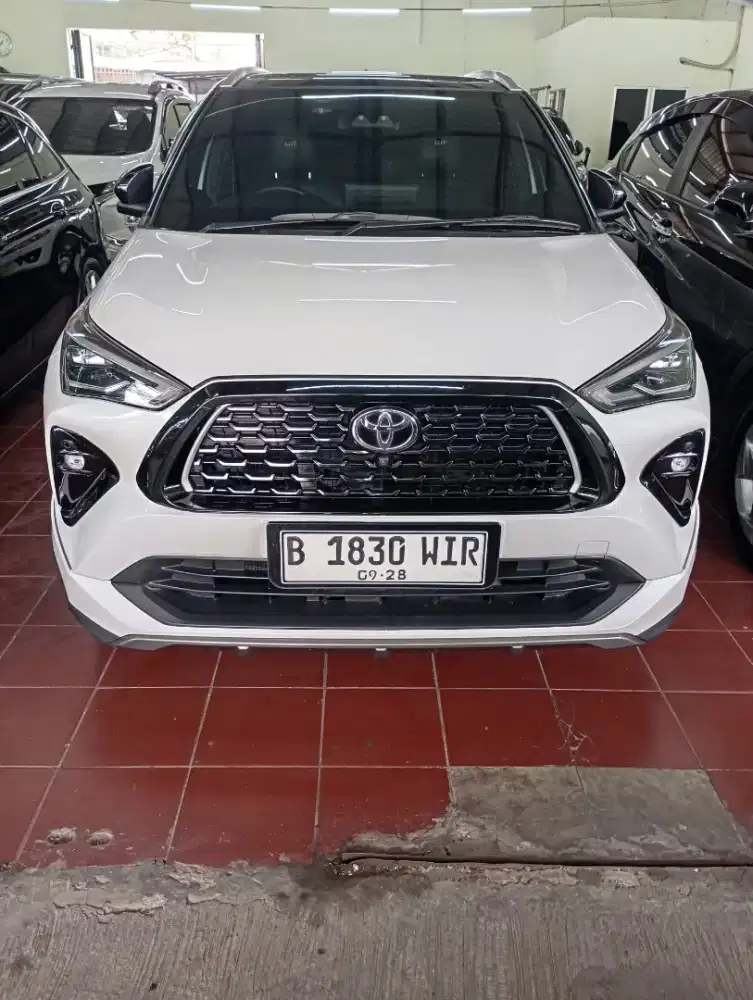 Toyota Yaris Cross 1.5 S CVT Hybrid 2023 Putih